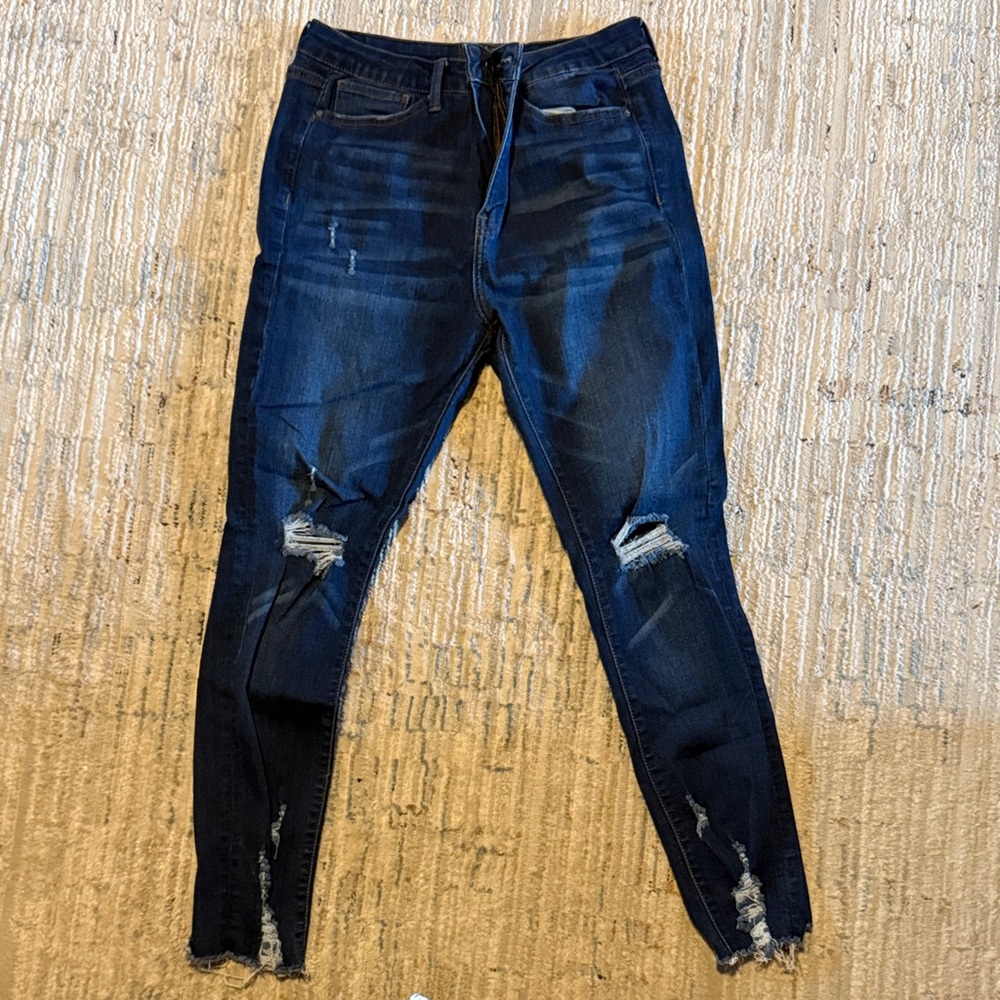 Women's Distressed Dark Blue Skinny Jeans